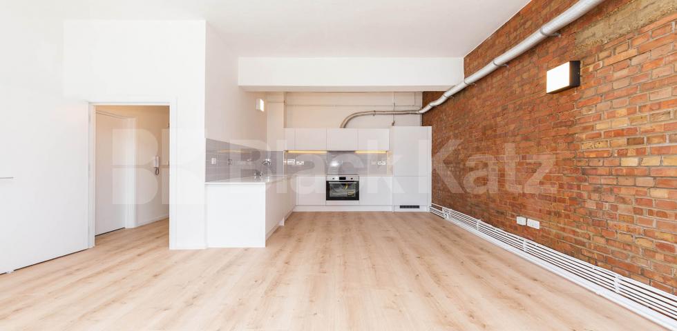 			1 Bedroom, 1 bath, 1 reception Apartment			 ABILITY PLAZA-KINGSLAND ROAD, DALSTON/HAGGERSTON